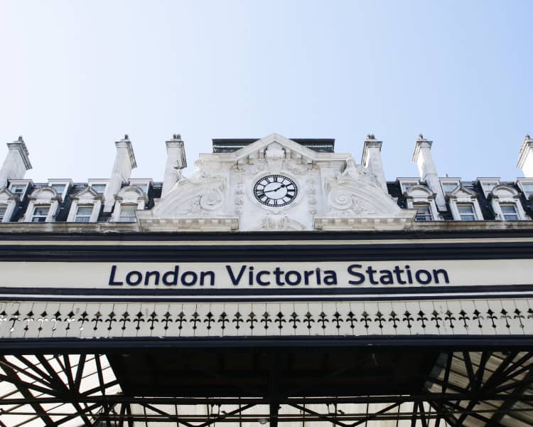estate agents victoria london SW1